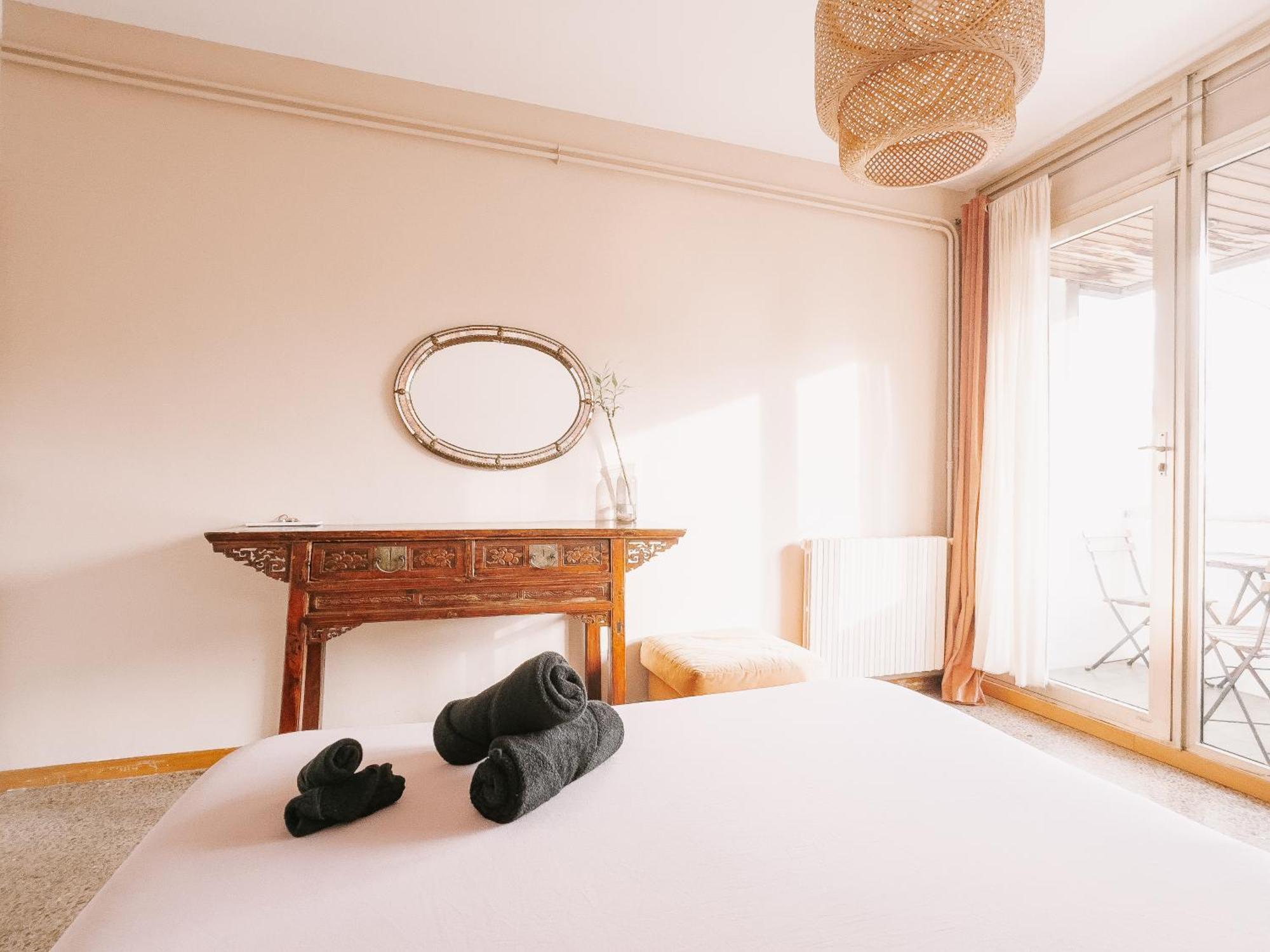 Lovely Rooms In Shared Apartment Gracia Neighborhood Barcelona Eksteriør billede